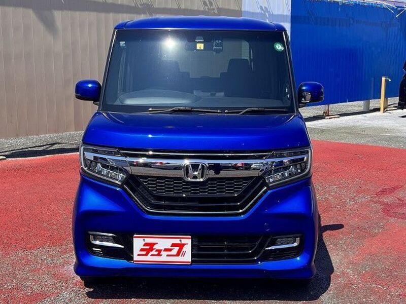 N BOX CUSTOM