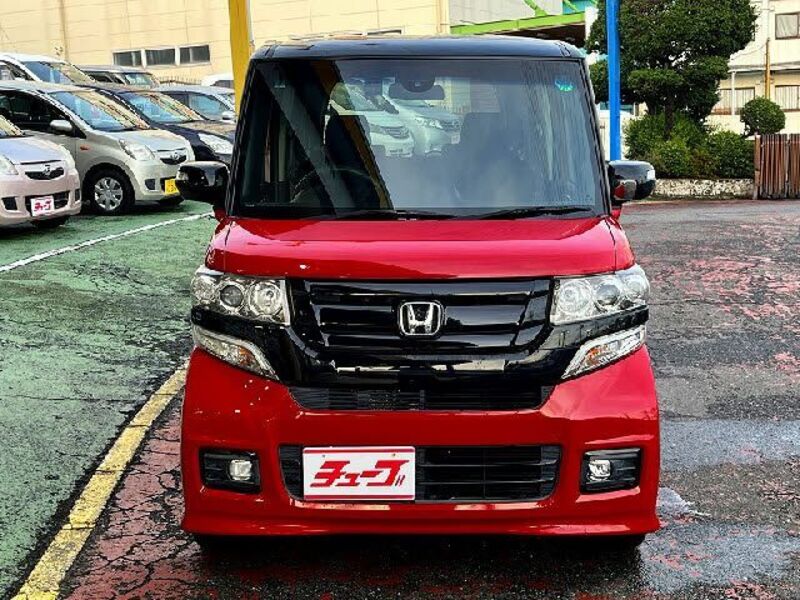 N BOX CUSTOM