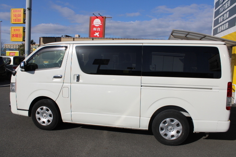 HIACE VAN-5