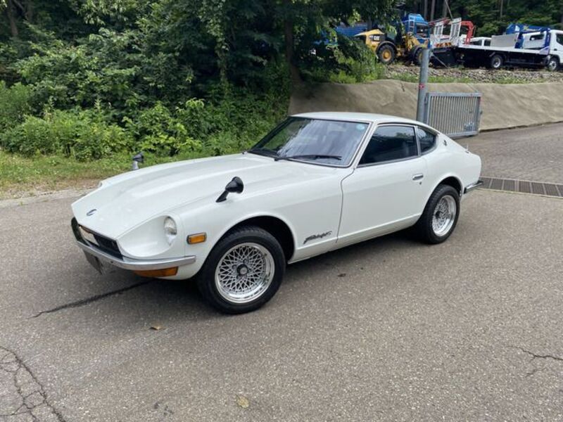 NISSAN FAIRLADY Z