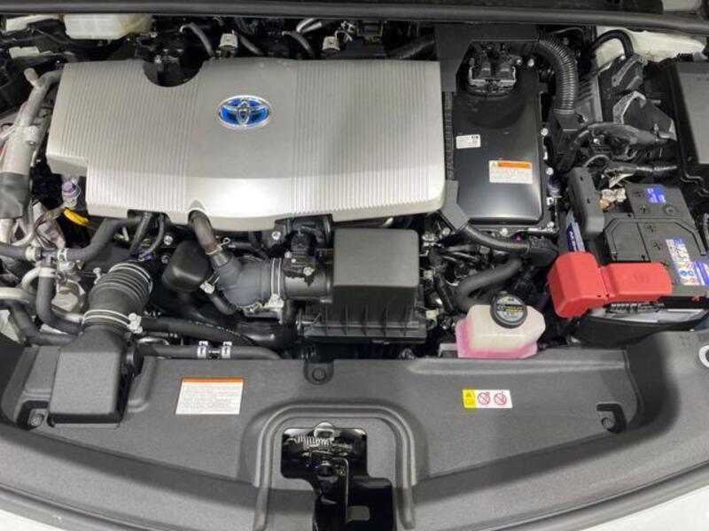 PRIUS PHV