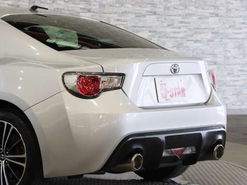 86