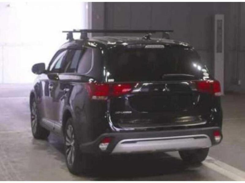 OUTLANDER