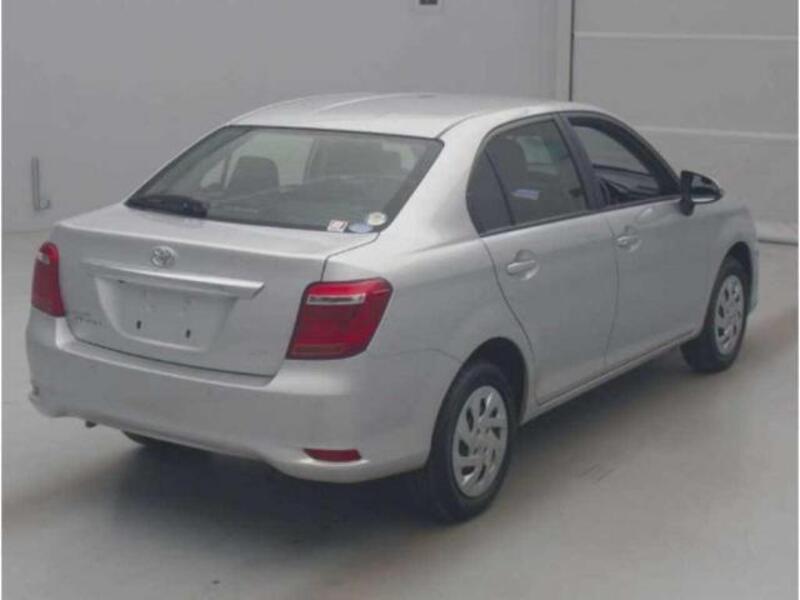 COROLLA AXIO