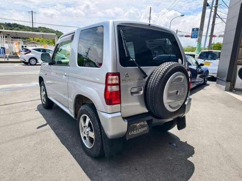 PAJERO MINI