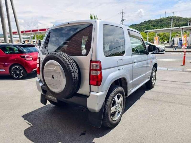 PAJERO MINI