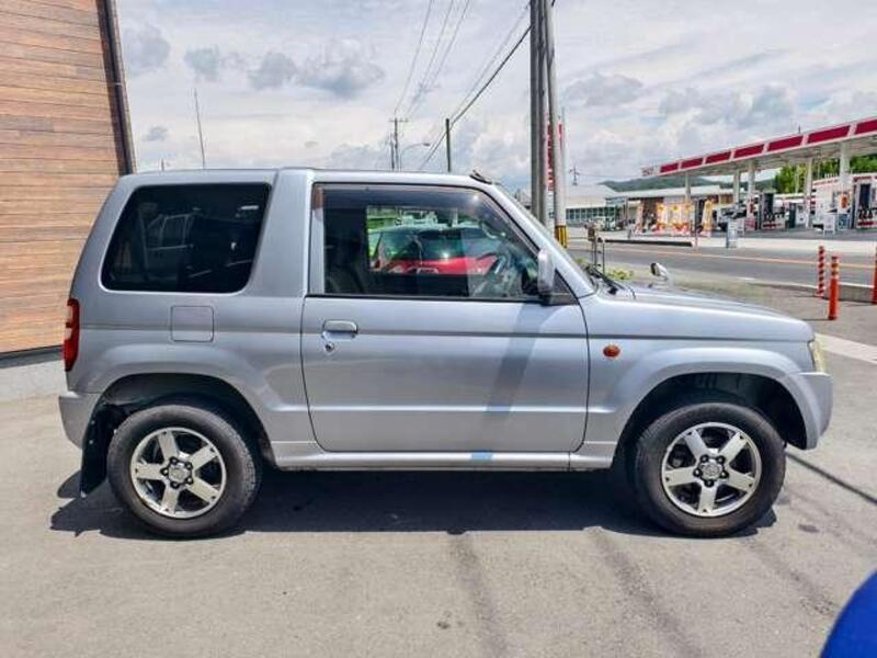 PAJERO MINI