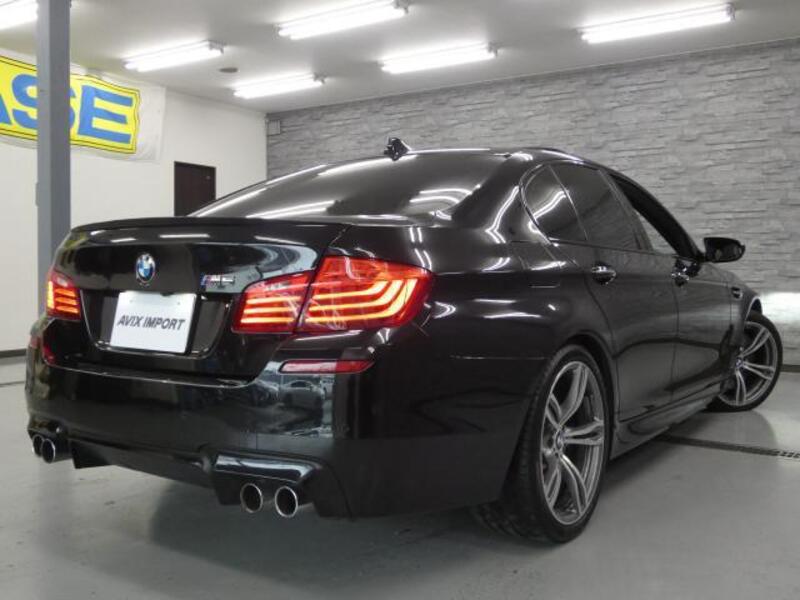 M5