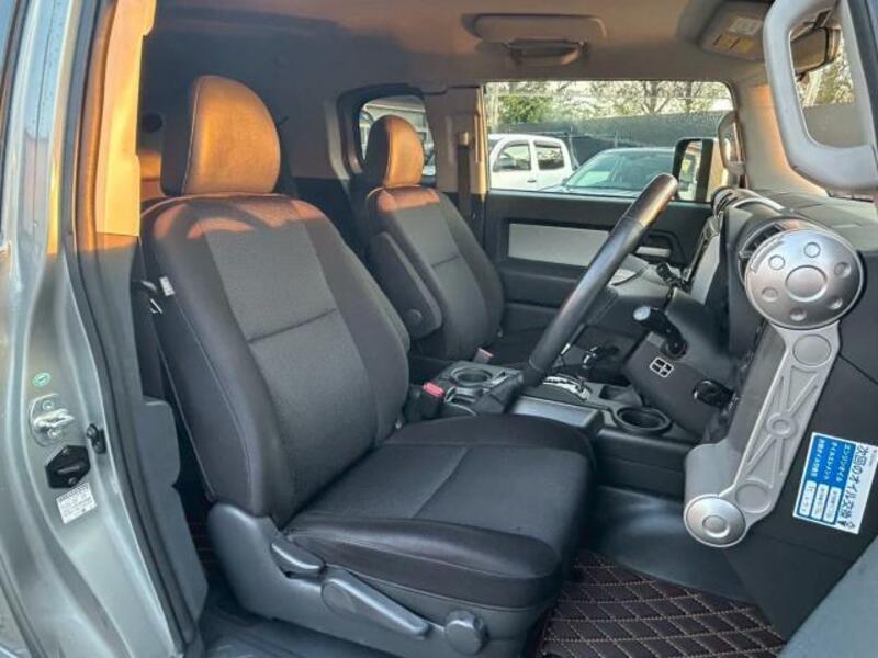 FJ CRUISER