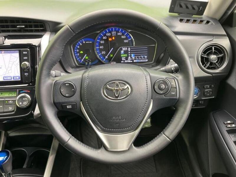 COROLLA FIELDER