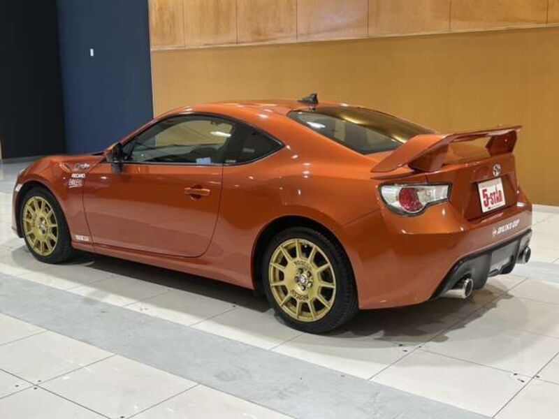 86
