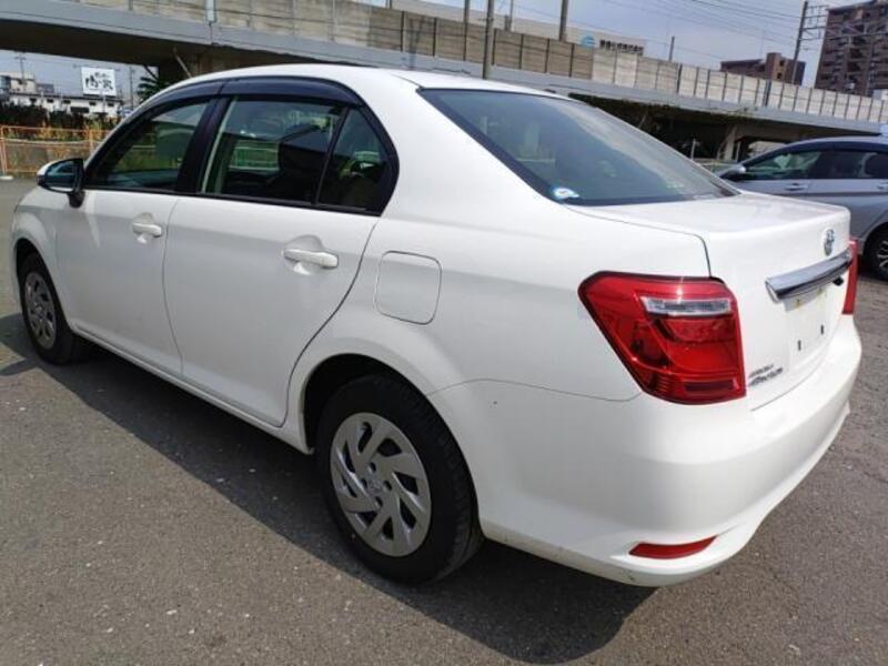 COROLLA AXIO