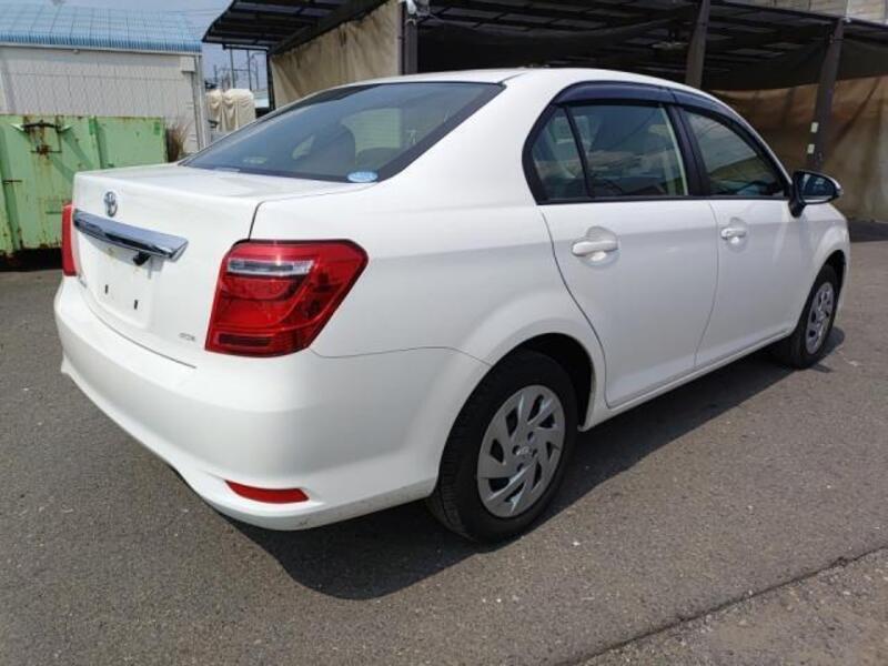 COROLLA AXIO