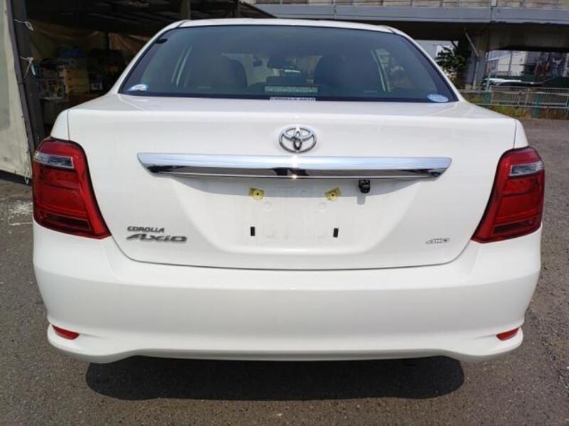 COROLLA AXIO