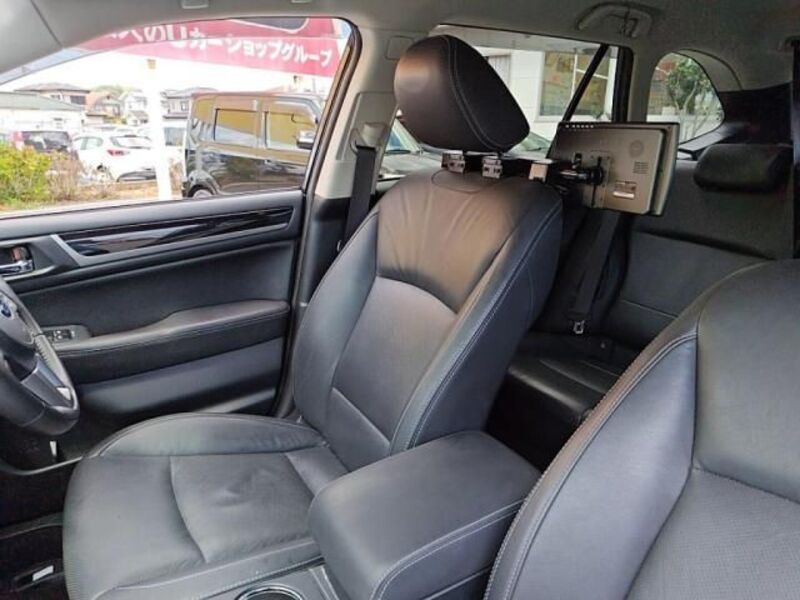 LEGACY OUTBACK