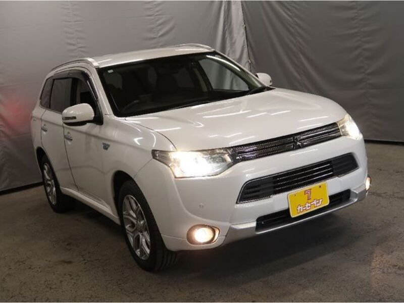 OUTLANDER PHEV
