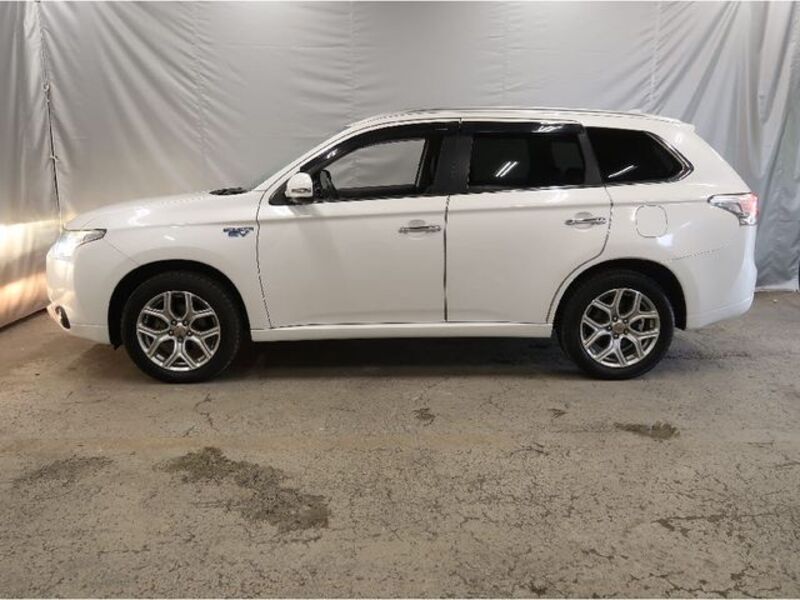 OUTLANDER PHEV