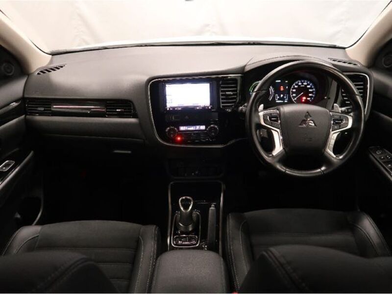 OUTLANDER PHEV