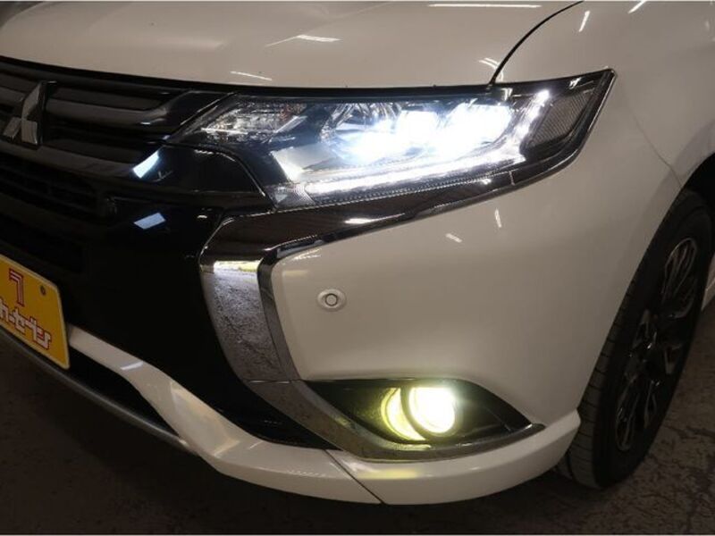 OUTLANDER PHEV