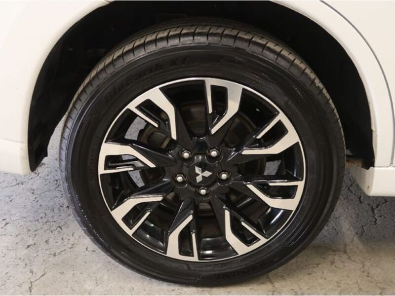 OUTLANDER PHEV