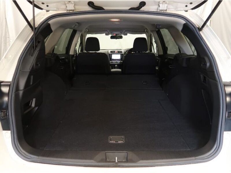 LEGACY OUTBACK