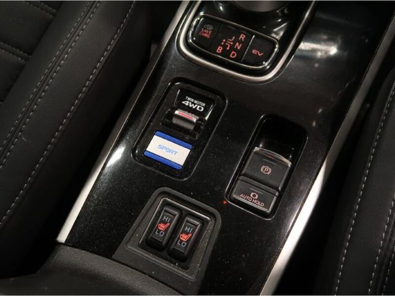 OUTLANDER PHEV
