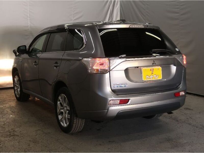 OUTLANDER PHEV