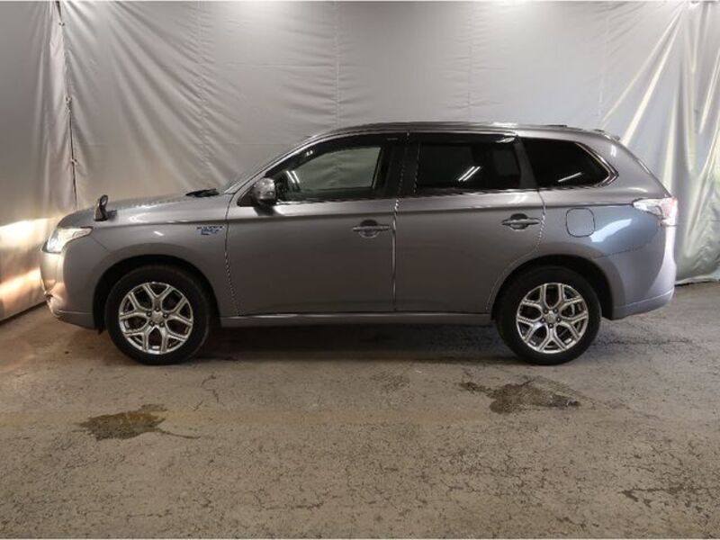OUTLANDER PHEV