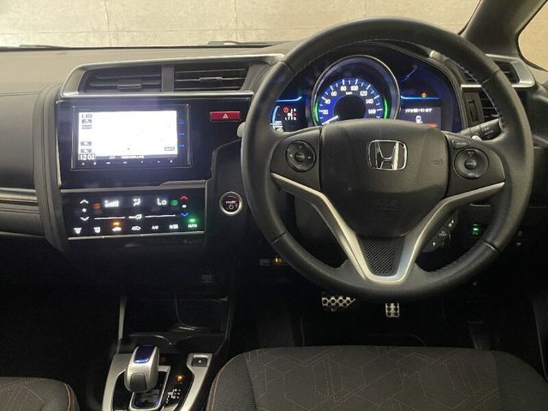 FIT HYBRID