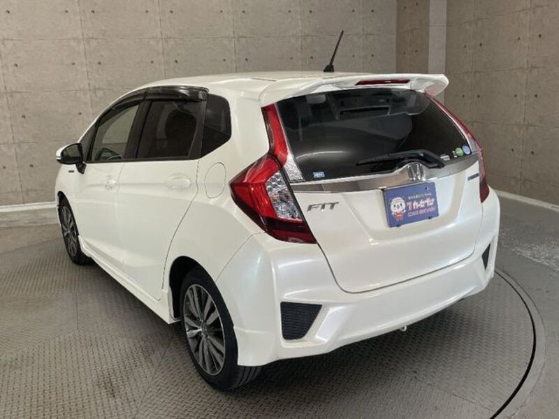 FIT HYBRID