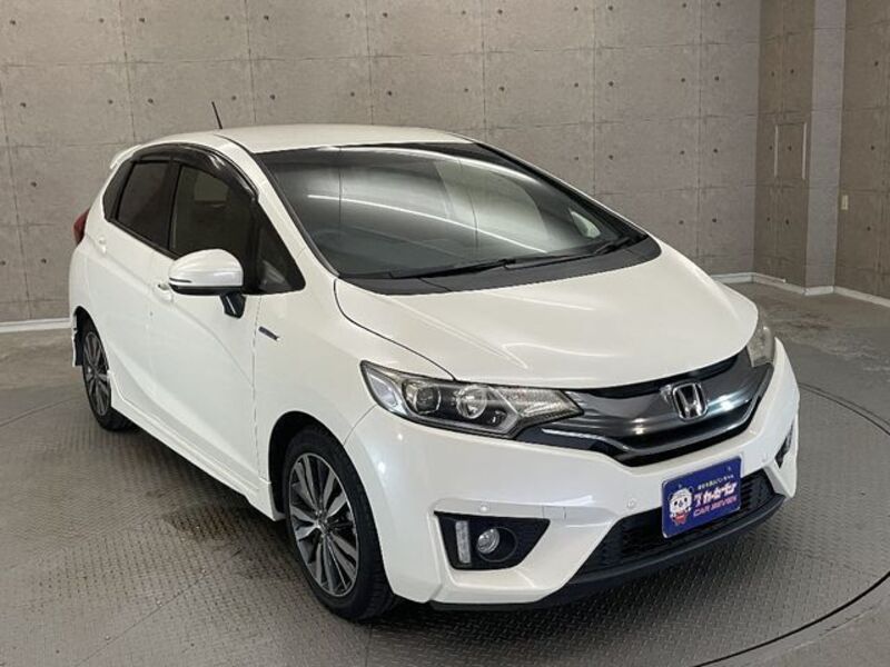 FIT HYBRID