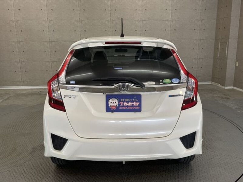 FIT HYBRID