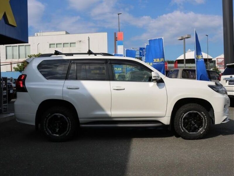 LAND CRUISER PRADO