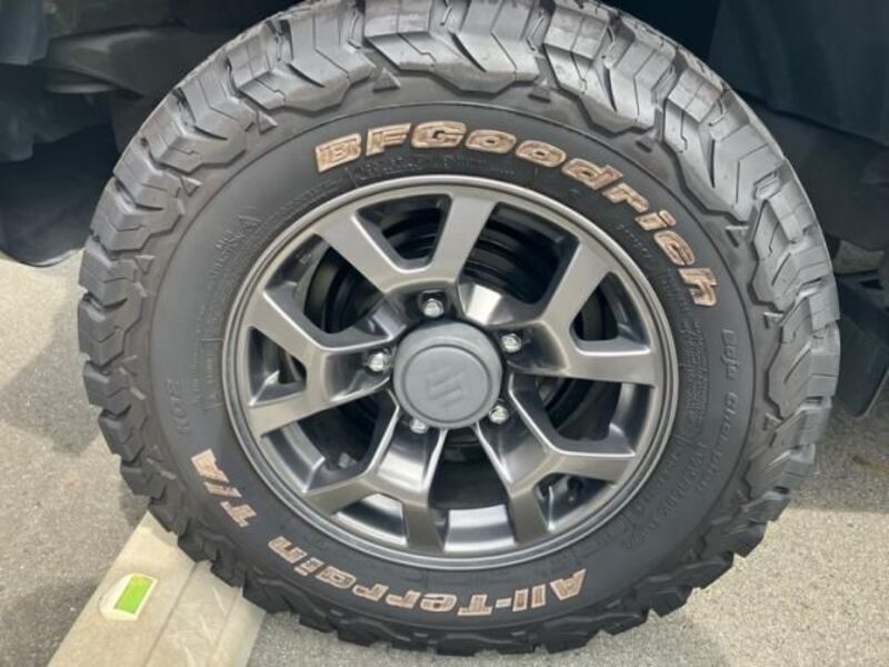 JIMNY SIERRA
