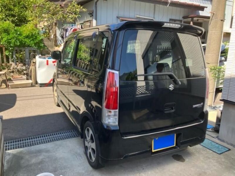 WAGON R