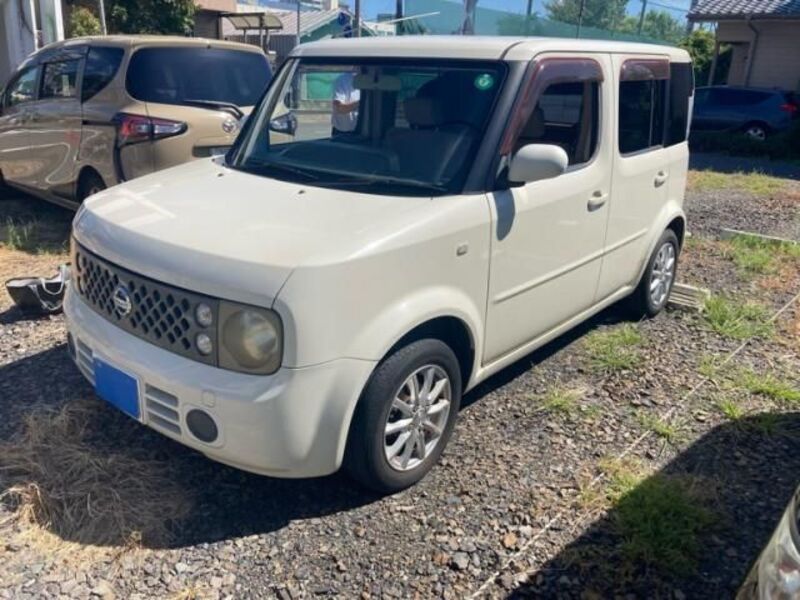 NISSAN CUBE