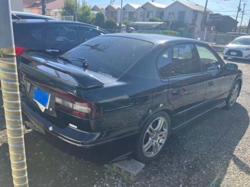LEGACY B4