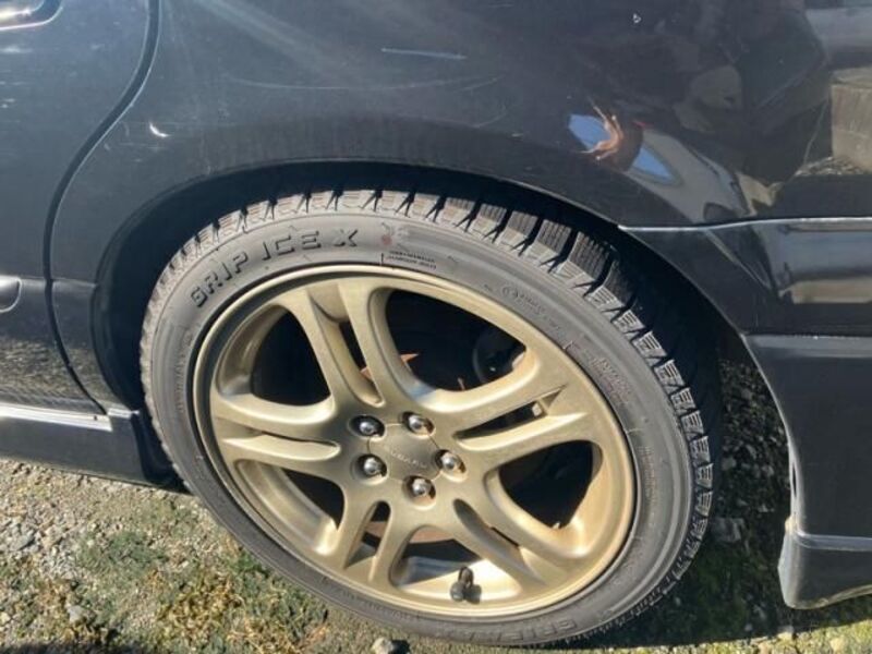 LEGACY B4