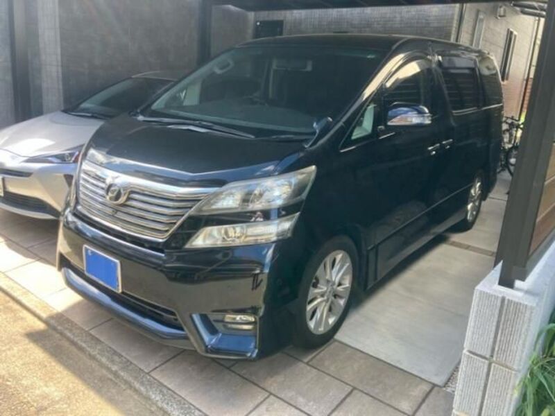 TOYOTA VELLFIRE