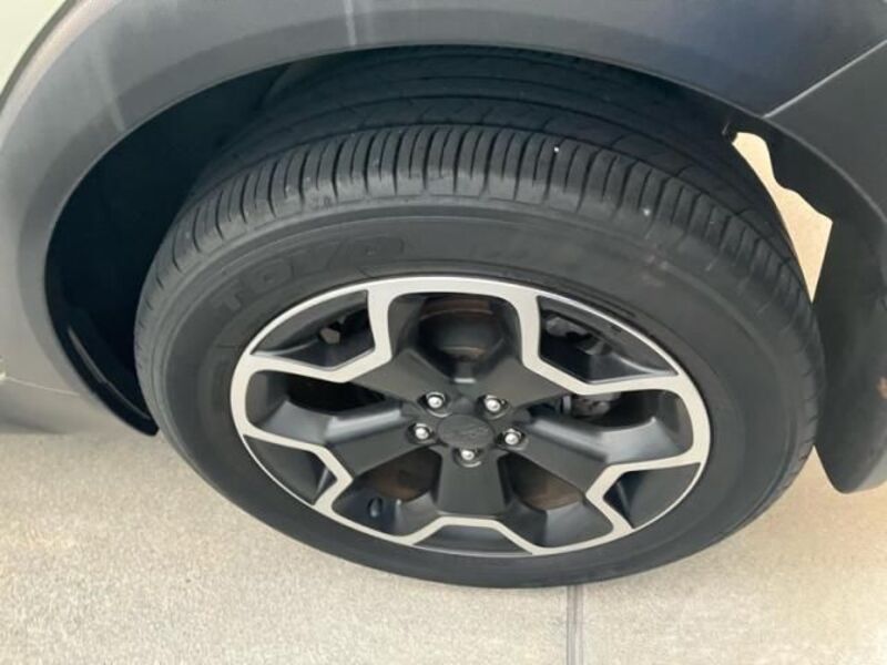 XV