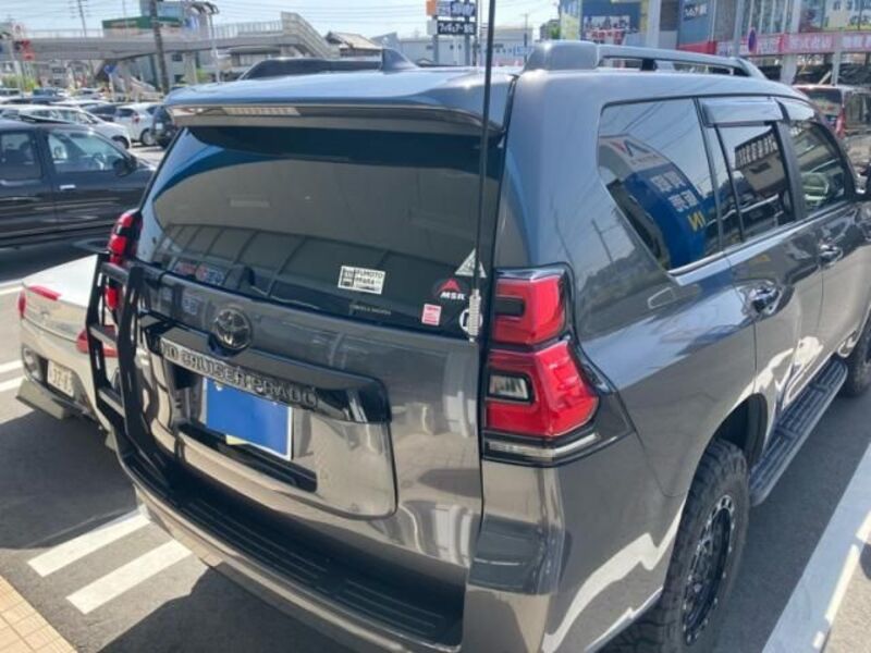 LAND CRUISER PRADO