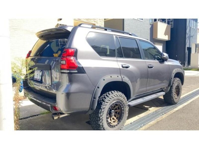 LAND CRUISER PRADO