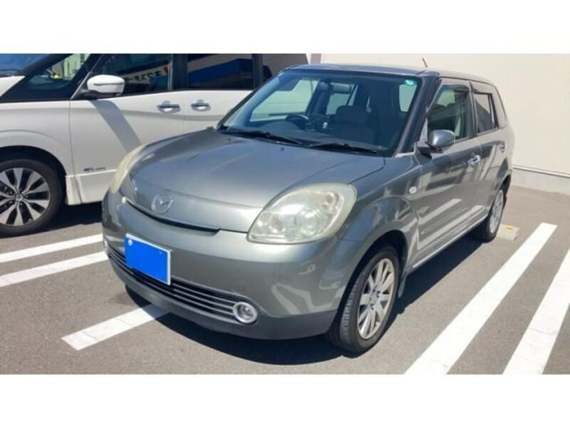 MAZDA VERISA