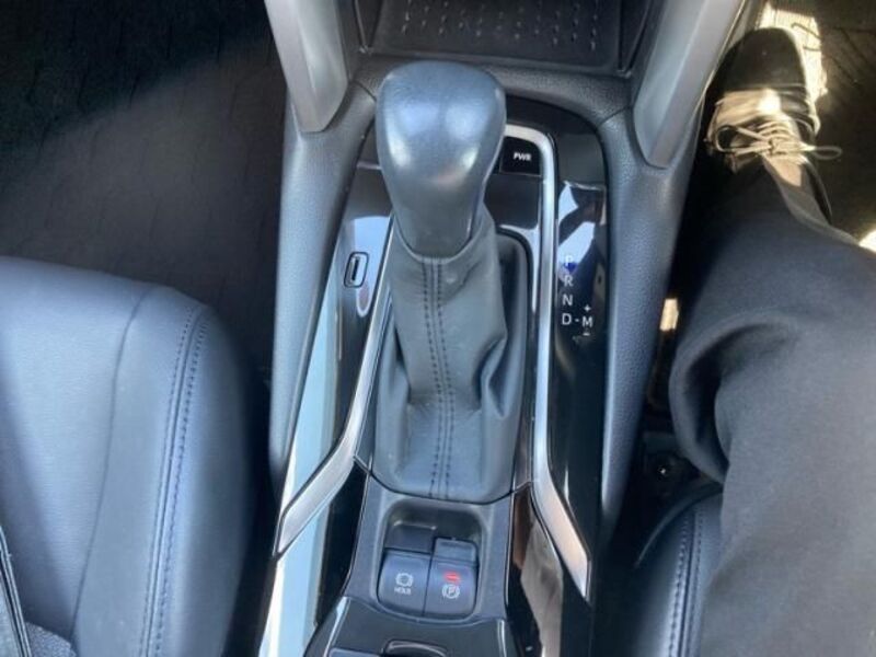 COROLLA CROSS