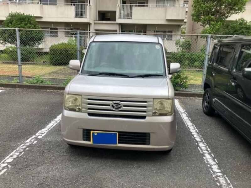DAIHATSU MOVE CONTE