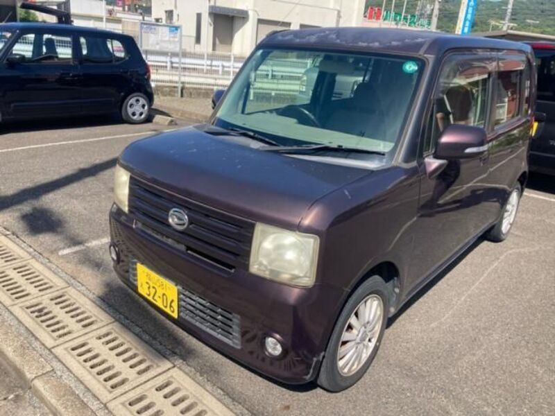 DAIHATSU MOVE CONTE