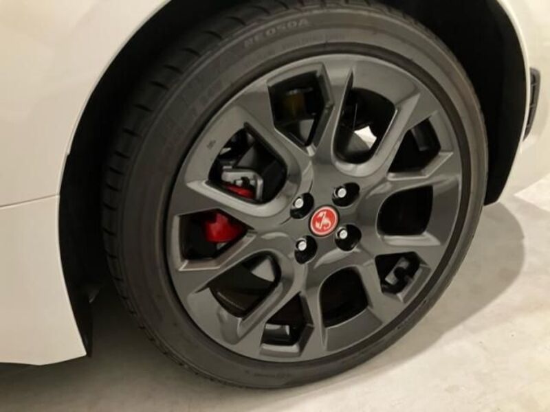 ABARTH 124 SPIDER