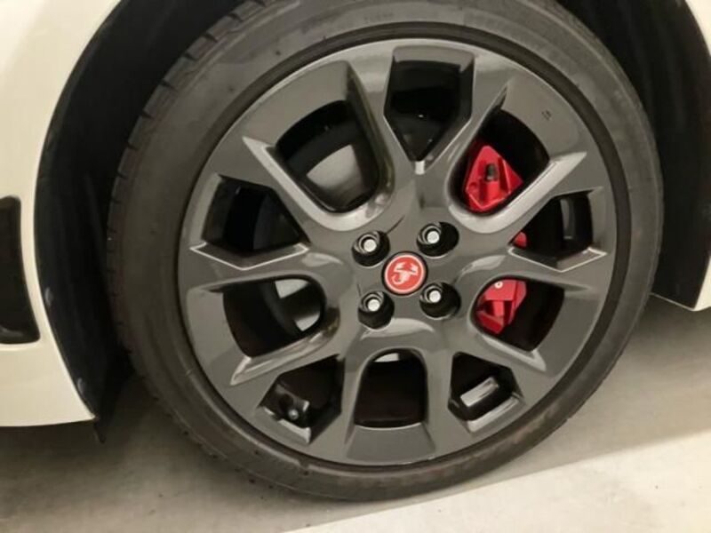 ABARTH 124 SPIDER