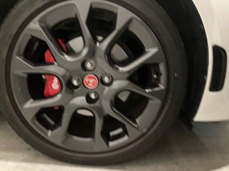 ABARTH 124 SPIDER
