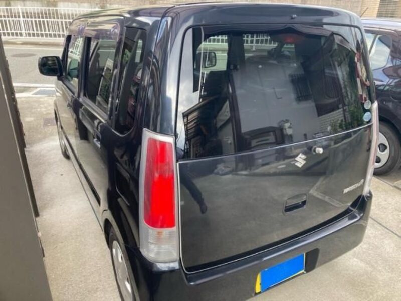 WAGON R